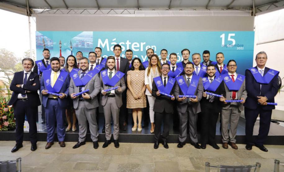 Portos do Paraná investe na qualificação dos funcionários com curso máster internacional. Foto: Claudio Neves / Portos do Paraná