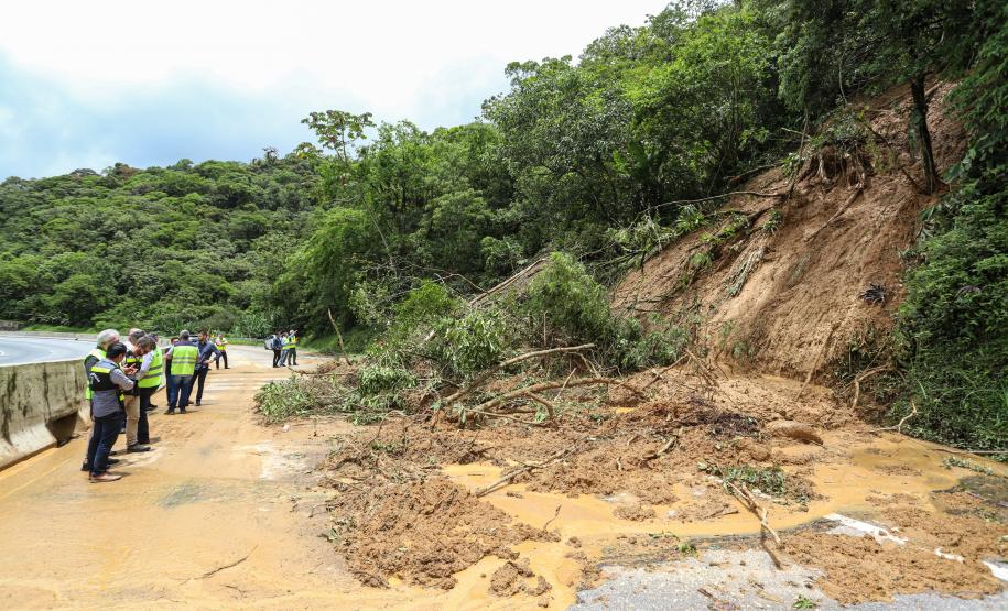 Após chuvas intensas, três rodovias do Litoral têm pontos com bloqueio Foto: Rodrigo Félix Leal / Seil
