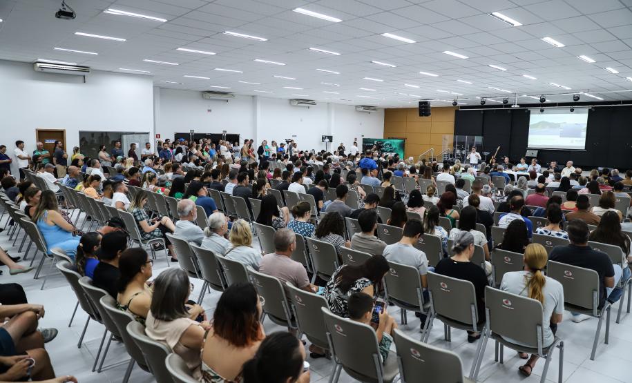 Segundo dia de audiência pública da Ponte de Guaratuba tem ampla participação popular Foto: Rodrigo Felix Leal/SEIL