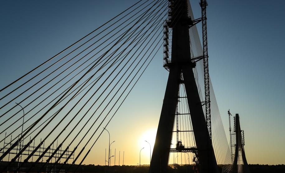Com estrutura finalizada, Ponte da Integração Brasil-Paraguai atinge 96,6% de conclusão - Foto: Rodrigo Félix Leal / Seil