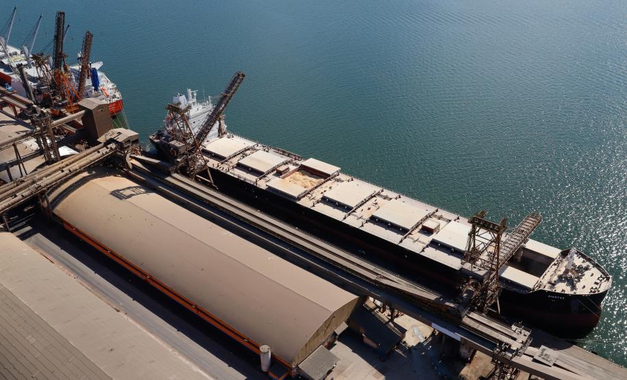 Porto de Paranaguá tem alta de 11,73% nas movimentações de grãos pelo Corredor Leste - Foto: Rodrigo Félix Leal / SEIL