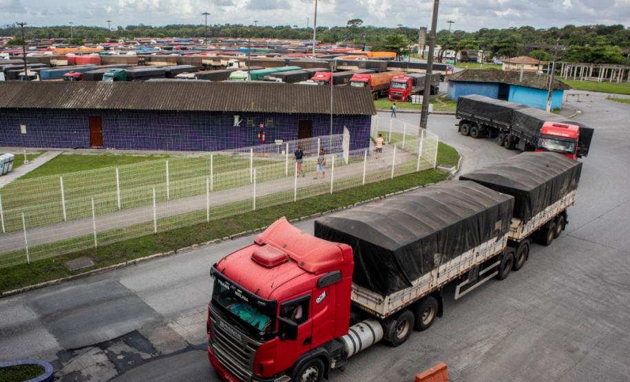 Portos do Paraná divulga atualização sobre fluxo de caminhões após liberação da descida pela BR 277 Foto: Claudio neves/Portos do Paraná