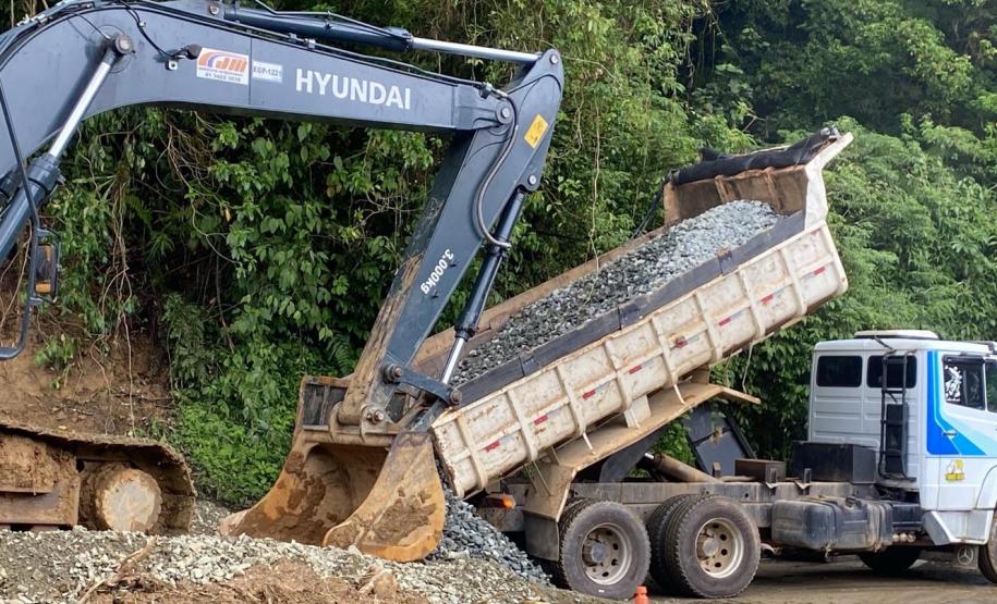 Mesmo com as chuvas, obras na Estrada da Graciosa seguem em ritmo avançado Foto: DER