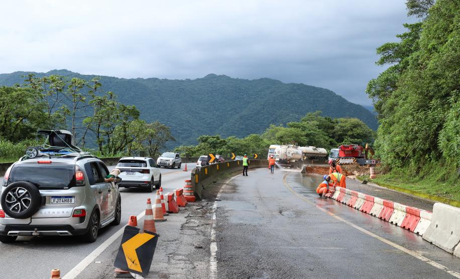Últimos três dias: BR-277 terá restrição de tráfego pesado neste final de semana Foto: Rodrigo Félix Leal / SEIL