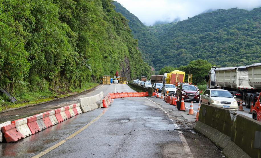 Restrição de veículos pesados na BR-277 será mantida em fevereiro, inclusive no Carnaval Foto: Rodrigo Félix Leal/SEIL