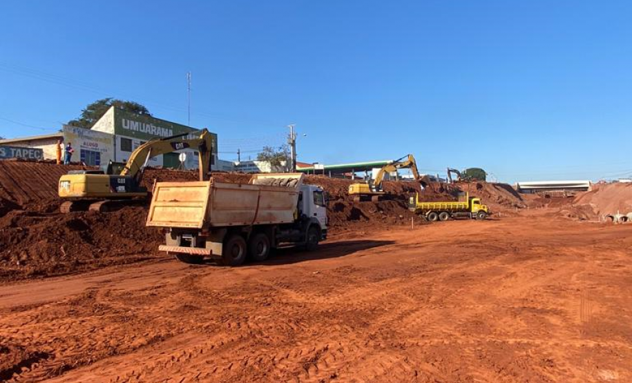 A todo vapor: duplicação do Trevo Gauchão conta 52 máquinas e 150 profissionais todos os dias Foto: DER