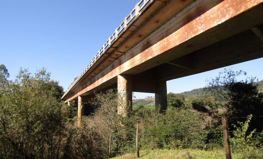 Governo vai investir R$ 9,3 milhões em reformas de pontes no Sudoeste do Paraná - Ponte Rio Capanema PR-281 no limite entre Realeza e Planalto Foto: DER