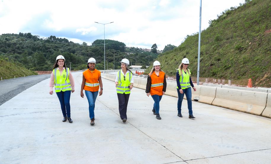 Engenheiras DER/PR Foto: Rodrigo Félix Leal/SEIL