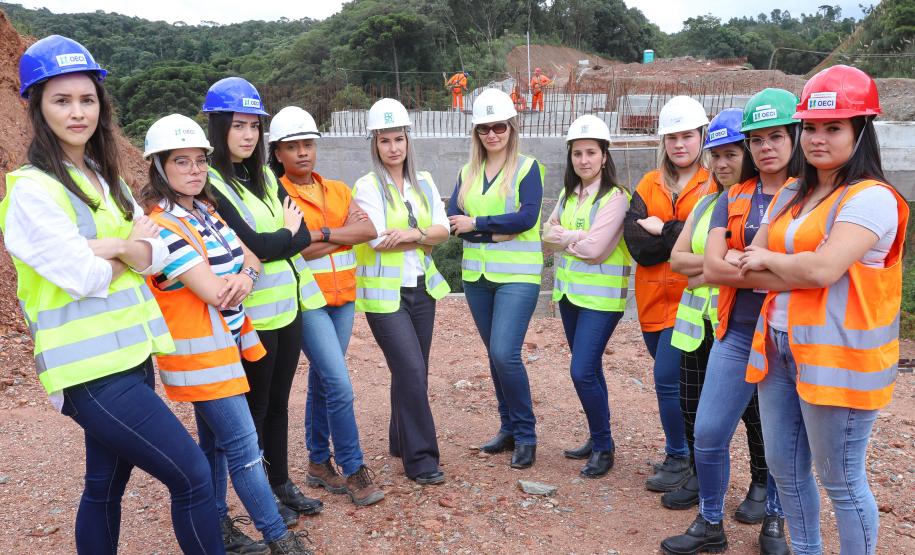 Engenheiras DER/PR Foto: Rodrigo Félix Leal/SEIL