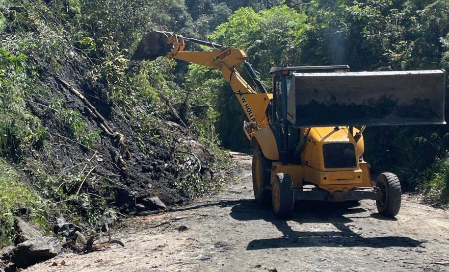 Serviços na PR-090 já iniciaram e devem ser concluídos na próxima semana Foto: DER