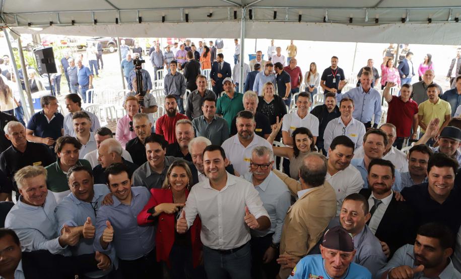 Palmas, 29 de março de 2023 - O governador Carlos Massa Ratinho Junior entrega a obra de revitalização da PRC-280, região Sudoeste. Foram restaurados 59,55 quilômetros (entre Palmas e a BR-153) com pavimento rígido de concreto. Foto: Roberto Dziura Jr/AEN