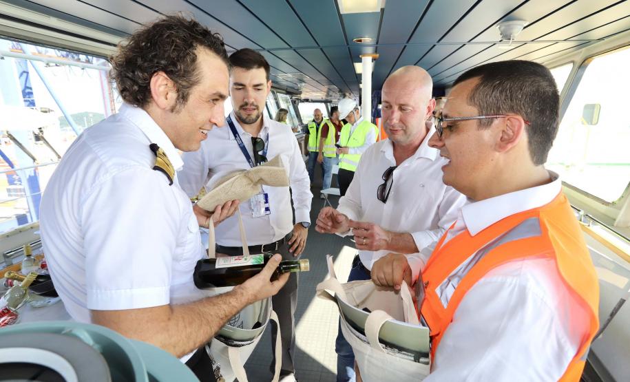 Porto de Paranaguá entra na rota de mais uma linha do grupo italiano Grimaldi Foto: Claudio Neves/Portos do Paraná