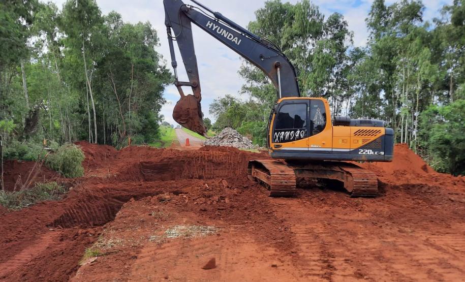Feriado de Tiradentes marca início da recuperação de rodovia em Tamboara Foto: DER