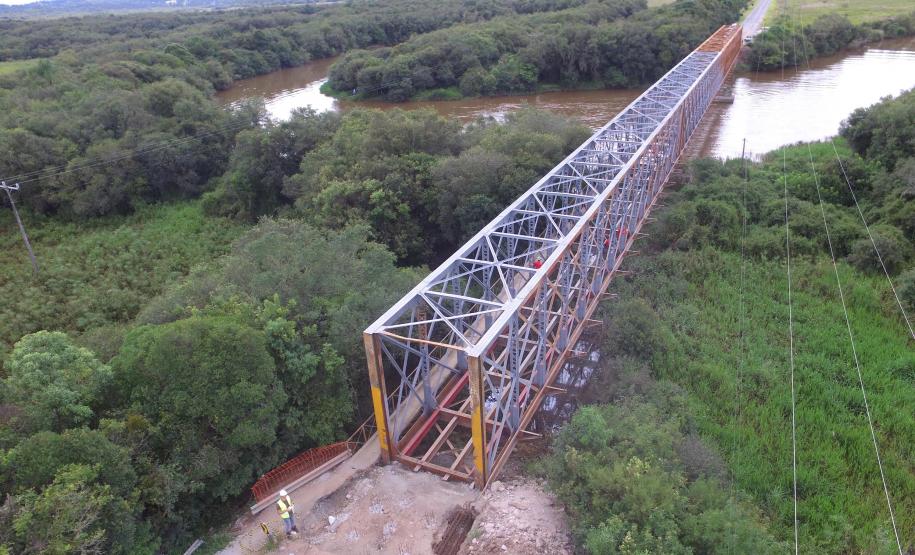 Infraestrutura 2023 - veja o balanço dos 100 primeiros dias de gestão nas regiões Sul e RMC  - Reforma da Ponte do Rio da Várzea