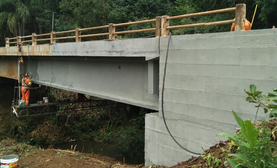 Infraestrutura 2023 - veja o balanço dos 100 primeiros dias de gestão nas regiões Sul e RMC  - Reforma da ponte do Rio Jararaca em Bituruna
