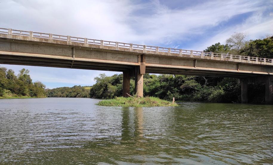 Reforma de OAE - Ponte Rio Alonso PR-451 no limite Cruzmaltina a Grandes Rios