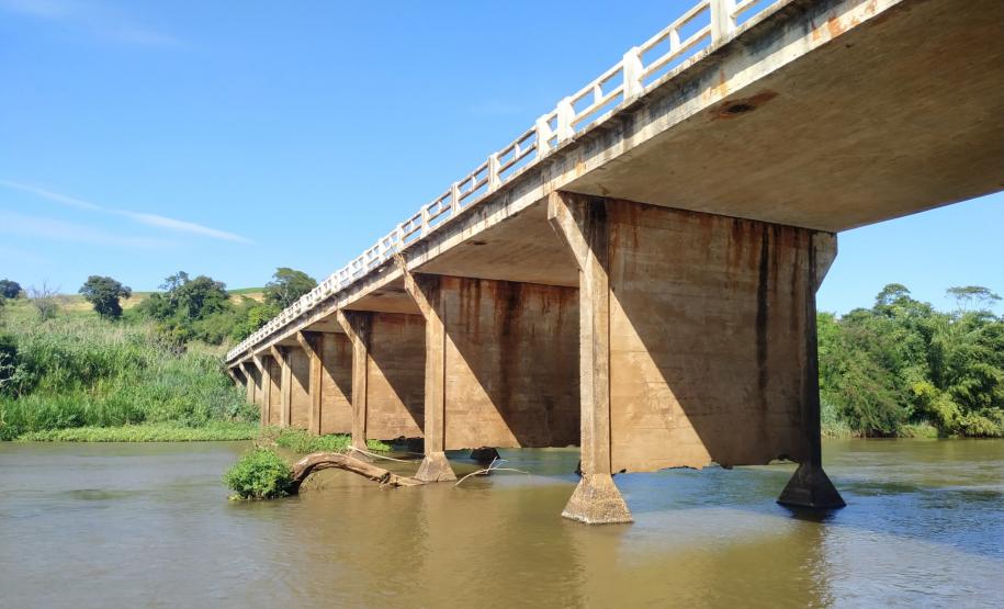 Reforma OAE - Ponte Rio Bom PRC-466 no limite entre Kaloré e Borrazópolis