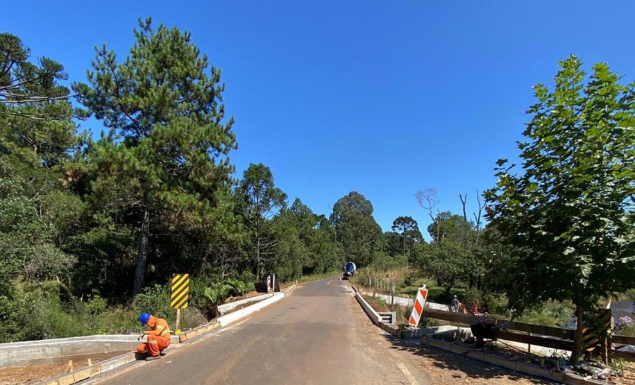 Reformas de pontes alteram tráfego de veículos em União da Vitória - Z Ponte Rio Empoçado na PR-446 em Bituruna