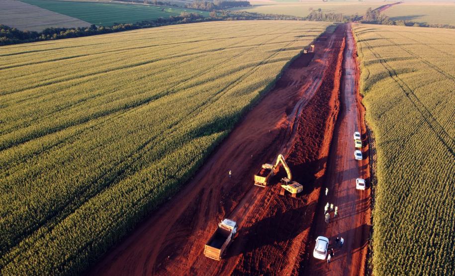 O governador Carlos Massa Ratinho Junior visita nesta terca-feira (20) a obra de Pavimentação PR-239 - Toledo e Assis Chateaubriand - 20/06/2022 - Foto: Geraldo Bubniak/AEN