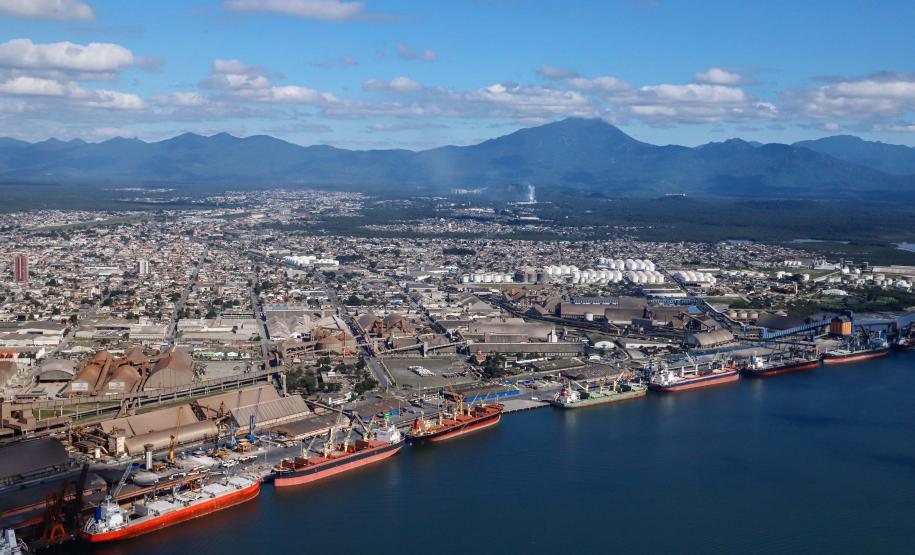 Só em Paranaguá a alta foi de 76%, salto de R$ 96,5 milhões em 2021 para R$ 169 milhões em 2022. Foto: Rodrigo Félix Leal / SEIL
