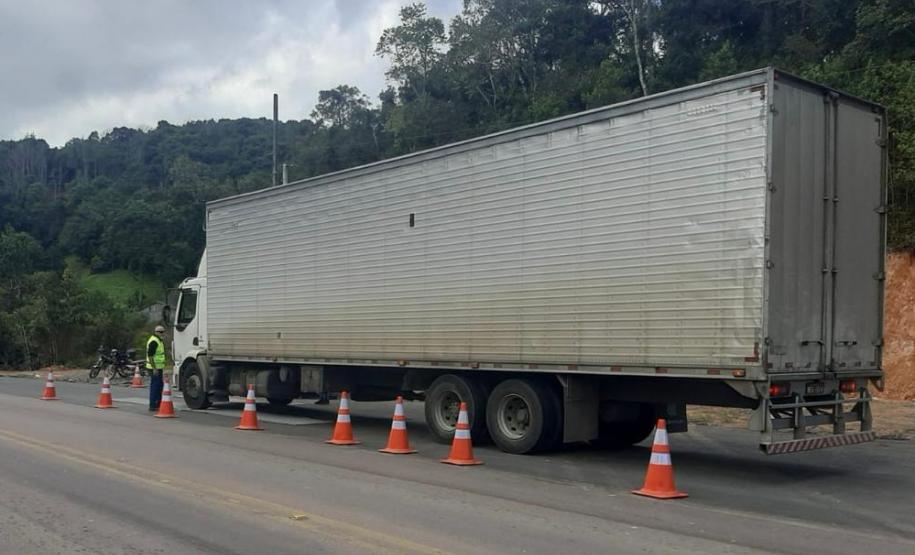 Nova balança rodoviária em Piên melhora segurança na divisa com Santa Catarina Foto: DER
