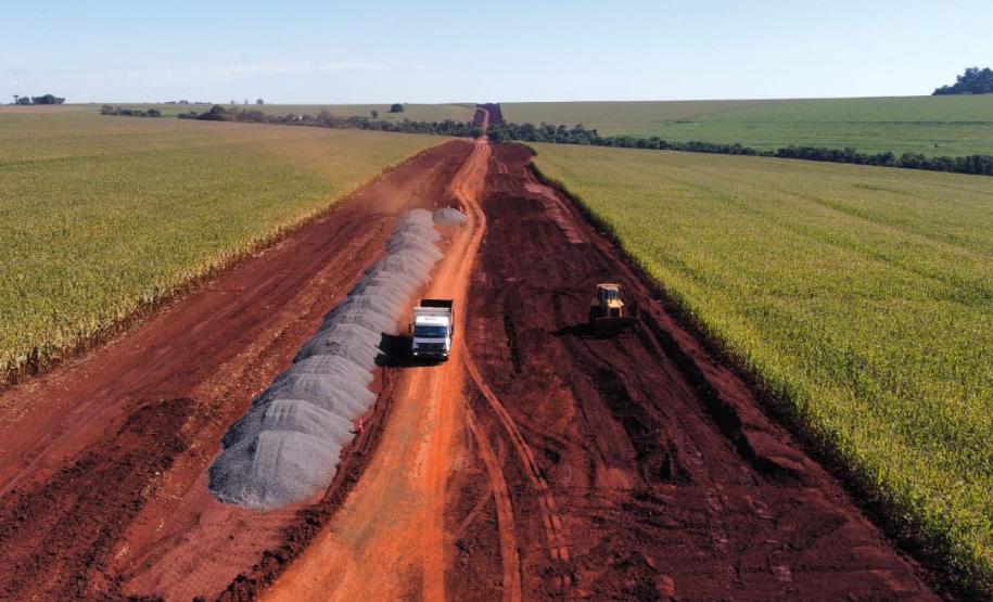 O governador Carlos Massa Ratinho Junior visita nesta terca-feira (20) a obra de Pavimentação PR-239 - Toledo e Assis Chateaubriand - 20/06/2022 - Foto: Geraldo Bubniak/AEN