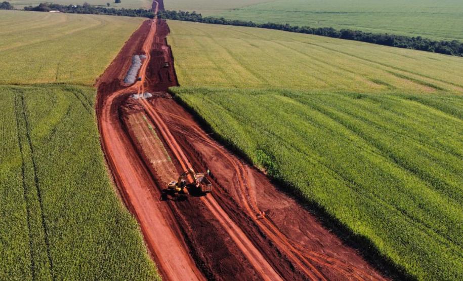 O governador Carlos Massa Ratinho Junior visita nesta terca-feira (20) a obra de Pavimentação PR-239 - Toledo e Assis Chateaubriand - 20/06/2022 - Foto: Geraldo Bubniak/AEN