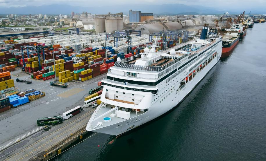 Porto de Paranaguá receberá nova temporada de navios de passageiros da MSC Foto: MSC Armonia