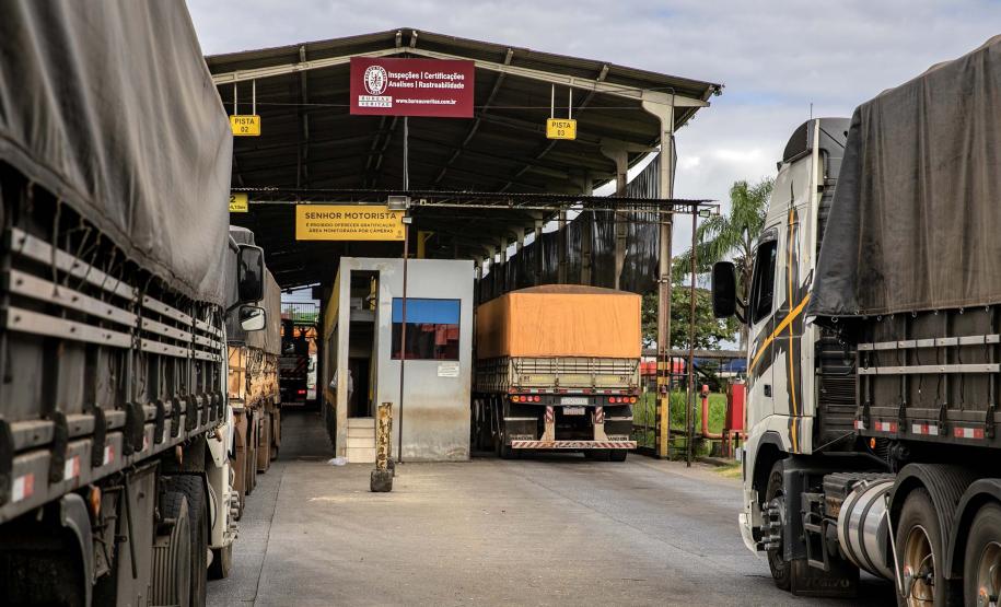 Foto: Claudio Neves/Portos do Paraná