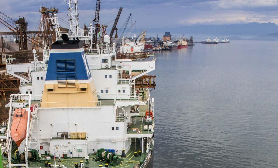 Porto de Paranaguá é o primeiro porto público do Brasil a receber certificação ambiental global Foto: Claudio Neves/Portos do Paraná