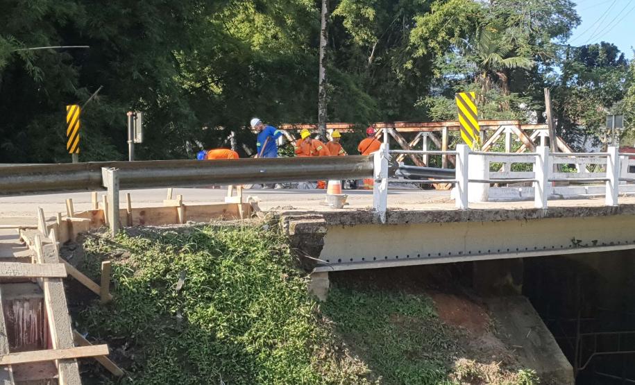 Ponte Rio Macaquinho PR-411 Foto: DER