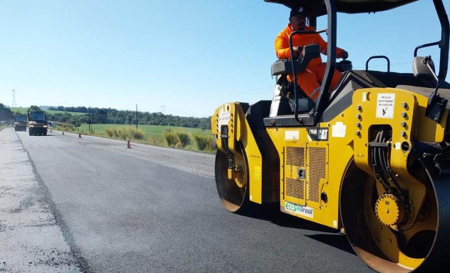 Rodovia entre Wenceslau Braz e Jaguariaíva começa a receber conservação Foto: DER-PR