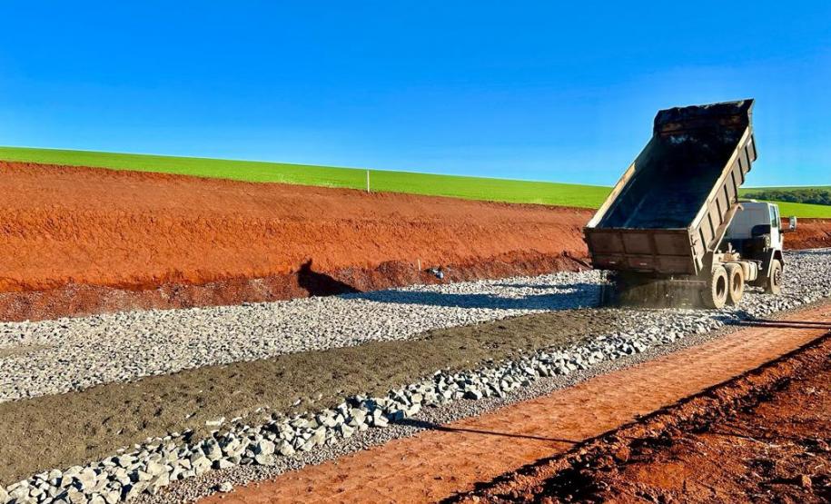 Com novo trecho liberado, duplicação da PR-445 atua de Mauá da Serra a Lerroville Foto: DER-PR