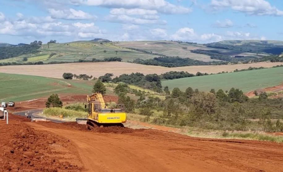 Com novo trecho liberado, duplicação da PR-445 atua de Mauá da Serra a Lerroville Foto: DER-PR