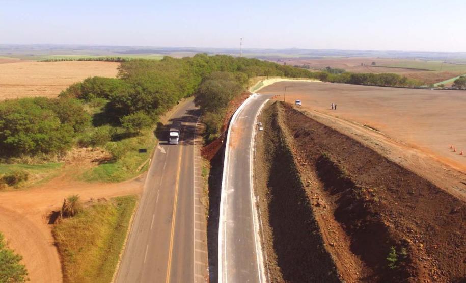 Nova passarela de Bandeirantes, na região Norte, deve ser concluída ainda em julho Foto: DER