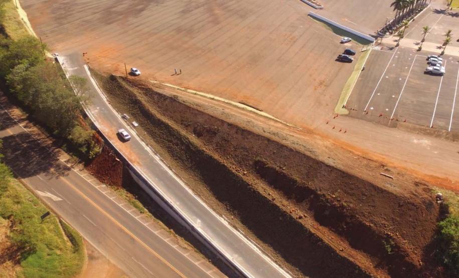 Nova passarela de Bandeirantes, na região Norte, deve ser concluída ainda em julho Foto: DER