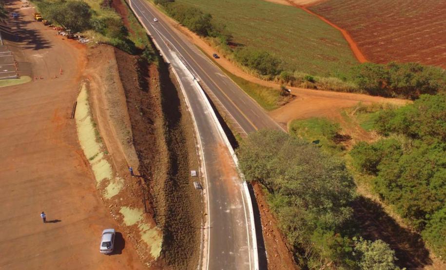 Nova passarela de Bandeirantes, na região Norte, deve ser concluída ainda em julho Foto: DER