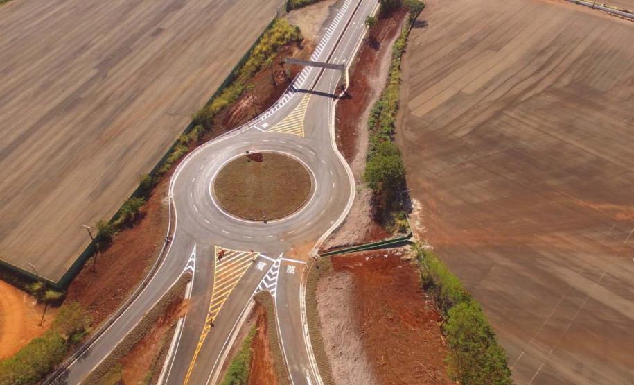 Nova passarela de Bandeirantes, na região Norte, deve ser concluída ainda em julho Foto: DER