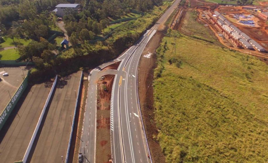 Nova passarela de Bandeirantes, na região Norte, deve ser concluída ainda em julho Foto: DER