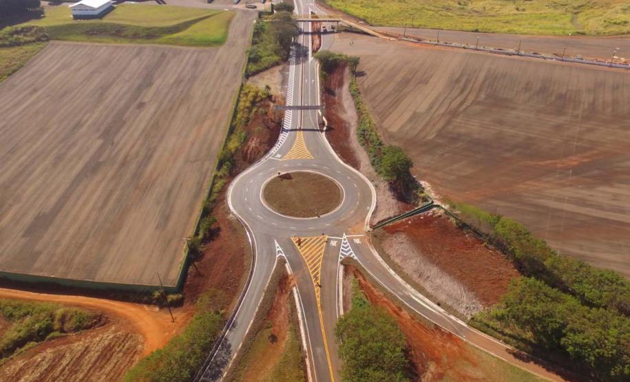 Nova passarela de Bandeirantes, na região Norte, deve ser concluída ainda em julho Foto: DER