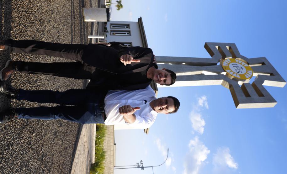 Governador inaugura nova pavimentação do acesso ao santuário de Joaquim Távora Foto: Rodrigo Félix Leal / SEIL