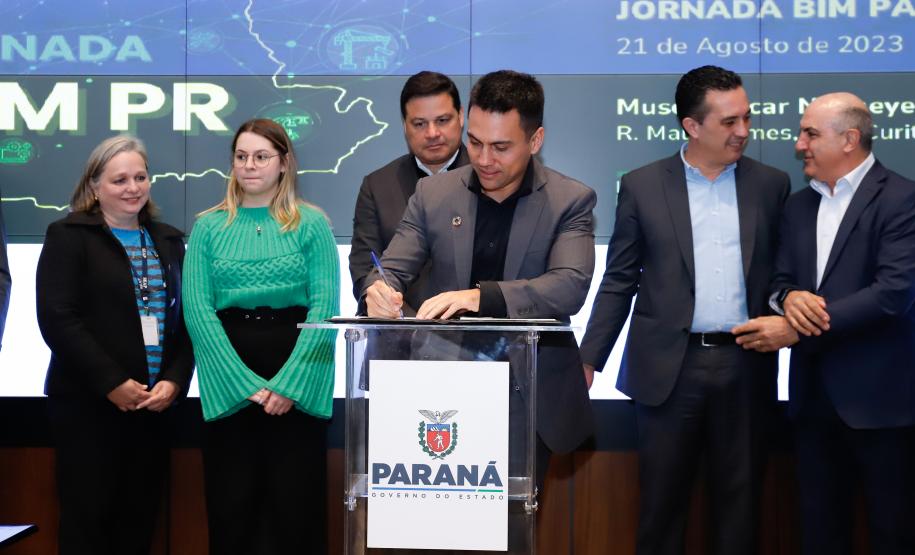 Estado expandirá uso da metodologia BIM nas obras públicas para os municípios Foto: Rodrigo Félix Leal/SEIL-PR