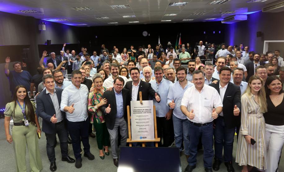 Governador Carlos Massa Ratinho Junior , participa do lançamento das obras do aeroporto de Londrina Foto: Gilson Abreu/AEN