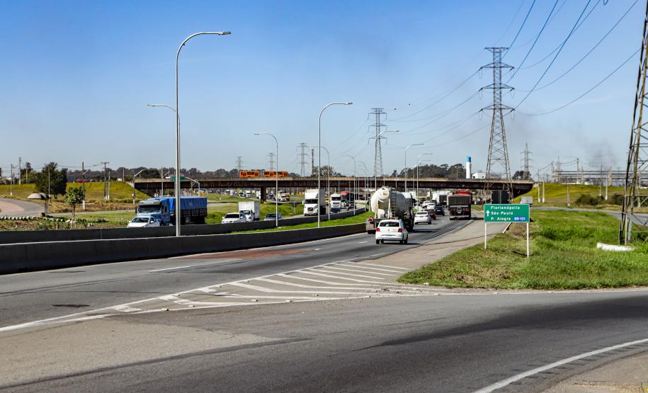 Lote 1 contempla Contorno Sul de Curitiba com quatro faixas e duplicação do Contorno Norte. BR-376 - Contorno Sul. Foto: Roberto Dziura Jr/AEN