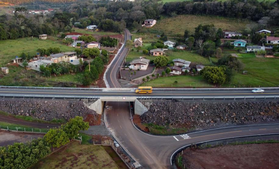 O governador Carlos Massa Ratinho Jr inaugura o Contorno de Francisco Beltrão. Foto: Roberto Dziura Jr/AEN