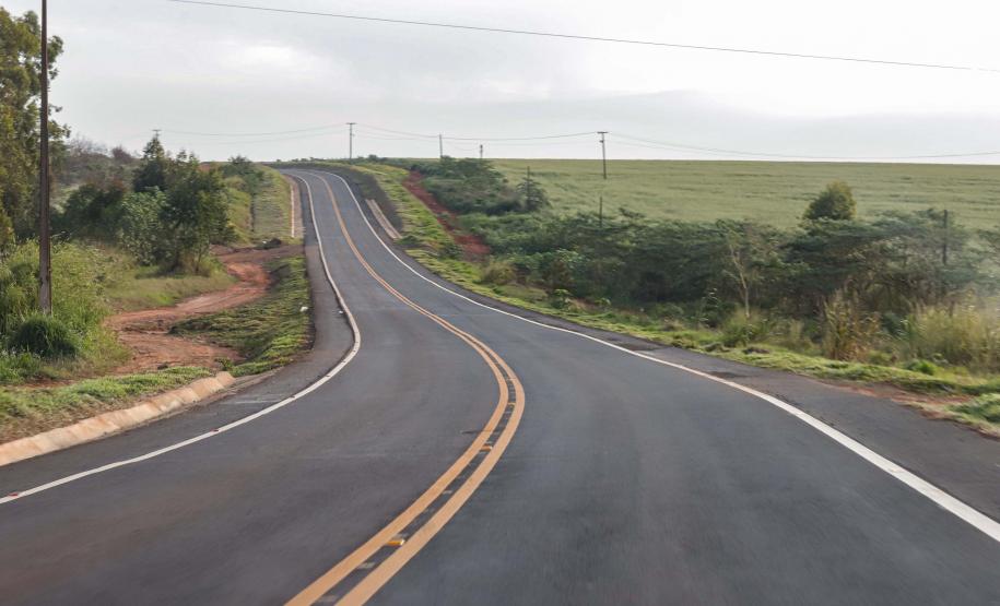 O governador Carlos Massa Ratinho Junior entregou oficialmente nesta quinta-feira (17) o Contorno Sul de Wenceslau Braz, no Norte Pioneiro.  Foto: Roberto Dziura Jr/AEN