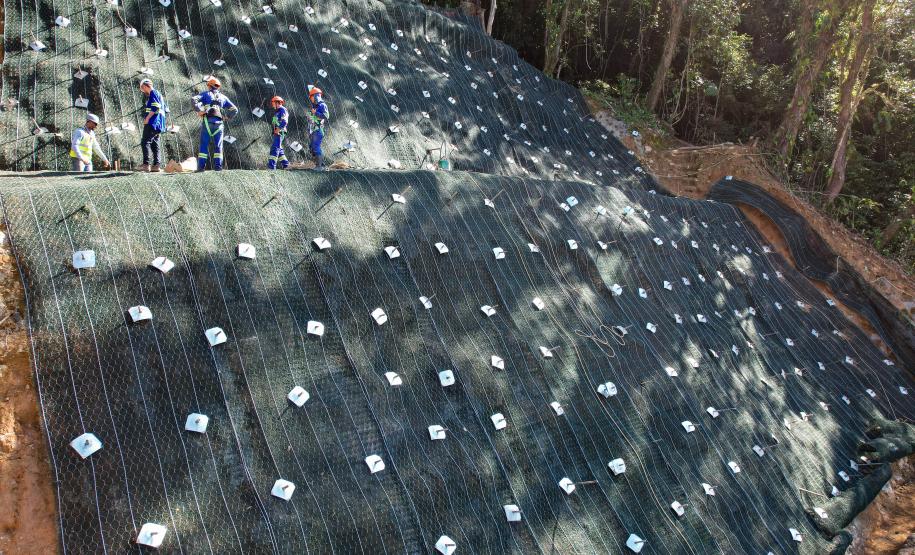 Obras na Graciosa avançam, e primeiros trechos podem ficar prontos este mês Foto: Rodrigo Félix Leal/SEIL