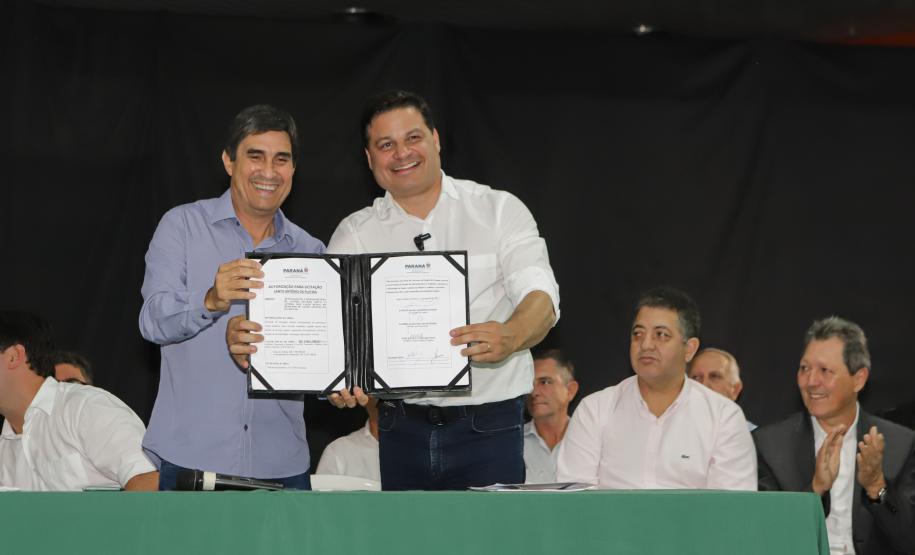 O governador Carlos Massa Ratinho Jr. participou da abertura da Efap - Exposição Feira Agropecuária e Industrial de Santo Antonio da Platina, onde participou da Assembleia Intinerante, recebeu prefeitos e lançou programa de melhorias para a região. Foto: Roberto Dziura Jr/AEN