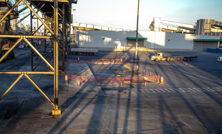 Foto: Claudio Neves/Portos do Paraná