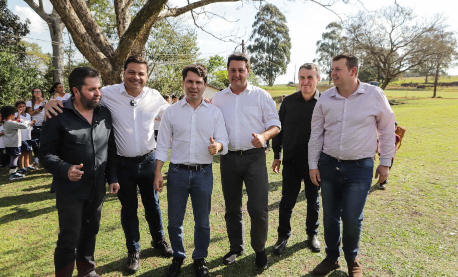 O governador Carlos Massa Ratinho Junior entregou oficialmente nesta quinta-feira (17) o Contorno Sul de Wenceslau Braz, no Norte Pioneiro.  Foto: Roberto Dziura Jr/AEN